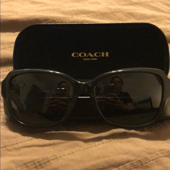 Coach sunglasses - Picture 1 of 2